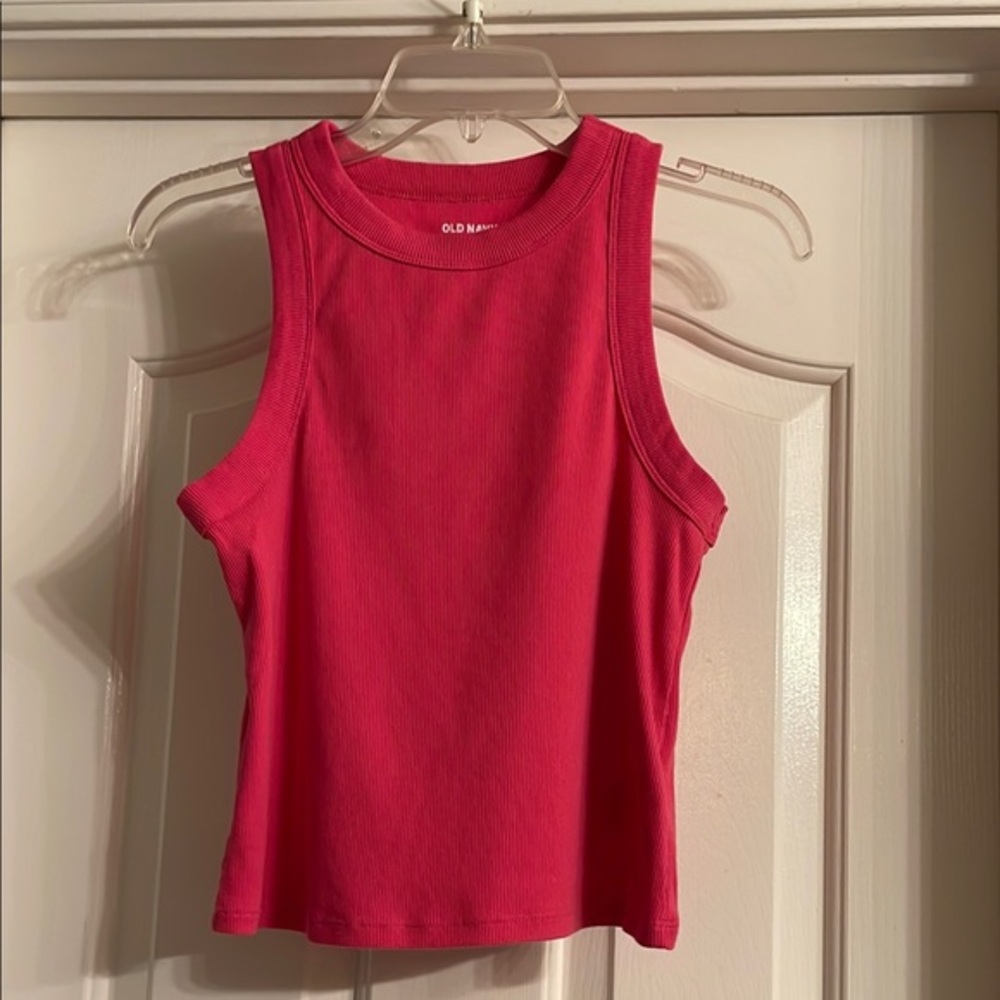 Old Navy Women's pink Tank Top, size M